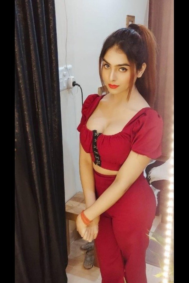  call girls service in Defence Colony