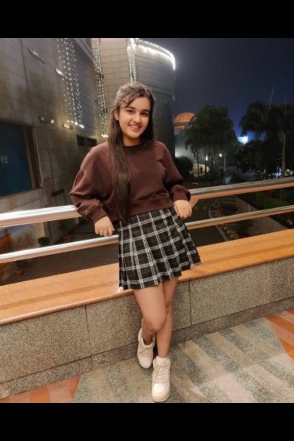 female call girl in Defence Colony
